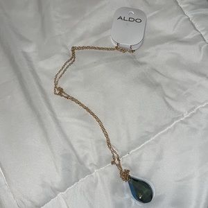 ALDO LONG BLUE GEM NECKLACE